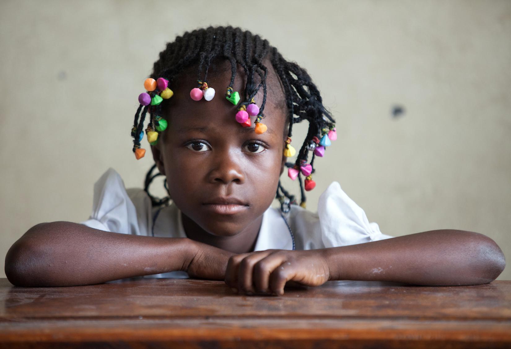 Une écolière de Kinshasa